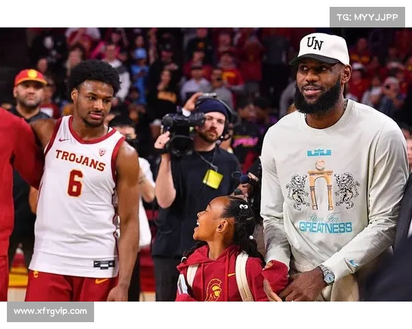 老詹与布朗尼父子同队!父子篮球梦想能否再续传奇?(布朗尼詹姆斯nba) 老詹与布朗尼父子同队!父子篮球梦想能否再续传奇?(布朗尼詹姆斯nba)